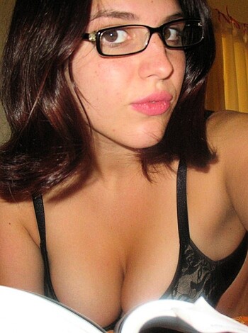 Innocent teen self shoots  - Photo 72