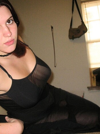 Innocent teen self shoots  - Photo 91