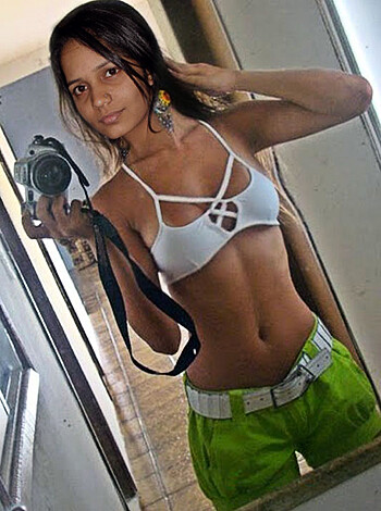 binal patel - Photo 3