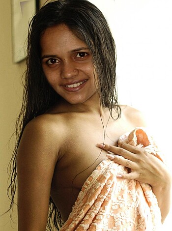 binal patel - Photo 9