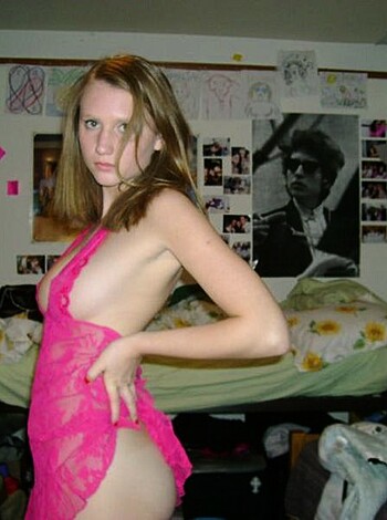 Pretty in pink - Photo 13