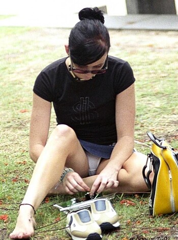 Merteuil candid upskirt collection 001 - Photo 17