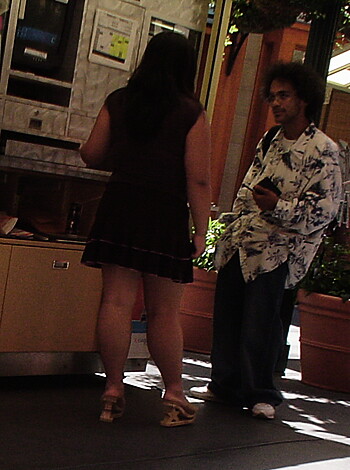 Various Candid Images - Photo 15