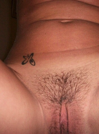 Blonde girl with tanlines  - Photo 12