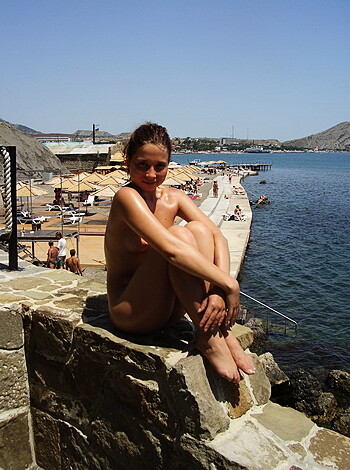 Naturist brunette beauty - outdoors nudist 12  - Photo 9