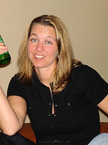"Fucking hot babe chugging brews while reclining on a comfy sofa."