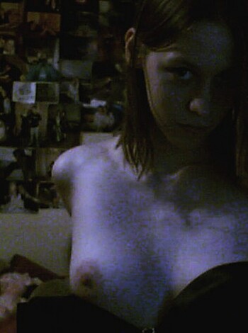 Girl on cam  - Photo 6