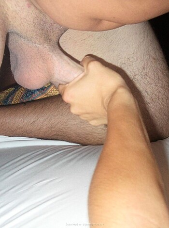 Holiday Pics - young couple - Photo 5