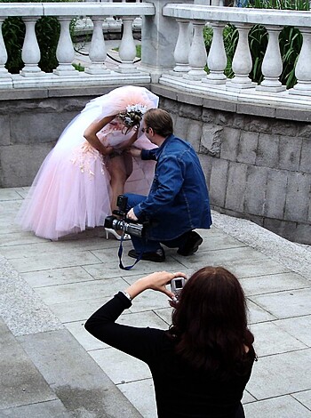 Bride and Wedding Pics - Just Married - Photo 6