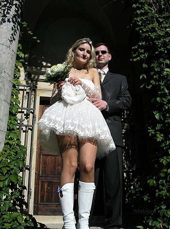 Bride and Wedding Pics - Just Married - Photo 18
