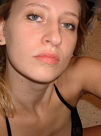 Amateur naked wife - Photo 55