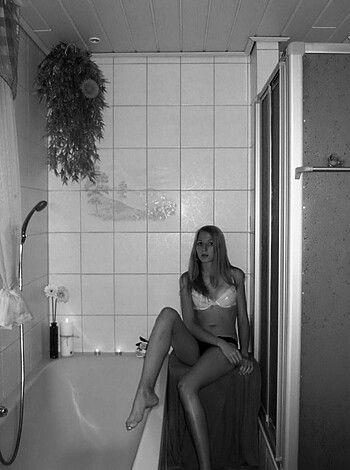 Russian blonde with small tits - Photo 16