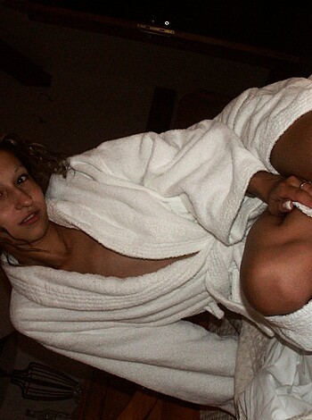 Naked Hot wife at home - Photo 62