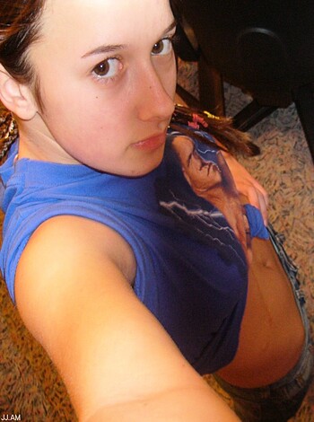 Young gf Becca pose at home - Photo 63