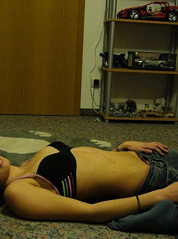Young gf Becca pose at home - Photo 74