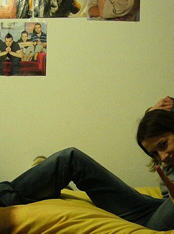 Young gf Becca pose at home - Photo 80