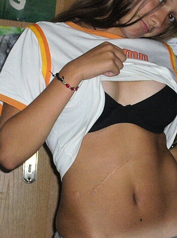 Young gf Becca pose at home - Photo 97