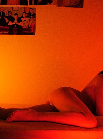Young gf Becca pose at home - Photo 109