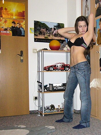 Young gf Becca pose at home - Photo 168