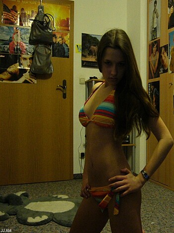Young gf Becca pose at home - Photo 176