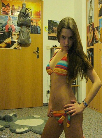 Young gf Becca pose at home - Photo 177