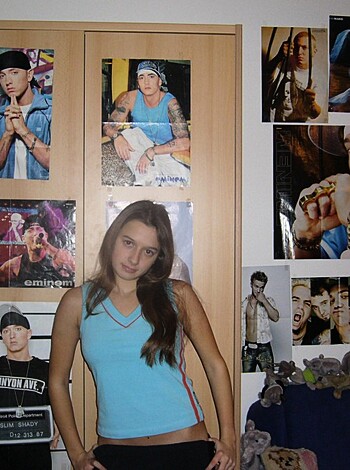Young gf Becca pose at home - Photo 233