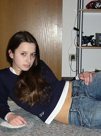 Young gf Becca pose at home - Photo 261