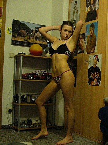 Young gf Becca pose at home - Photo 273
