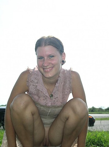 Florida sunshine without panties and bras - Photo 9