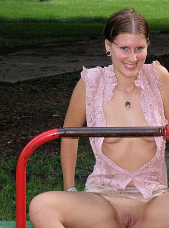Florida sunshine without panties and bras - Photo 71