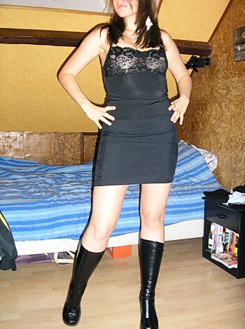NHot and naked girlfriend - Photo 12