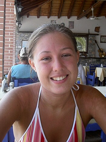 Topless vacation on the beach - Photo 6