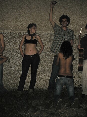 PikoTOP - Outdoor group sucking teengirls - Photo 26