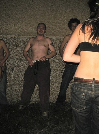 PikoTOP - Outdoor group sucking teengirls - Photo 33