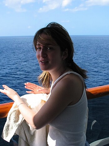 Couple at vacation - Photo 6