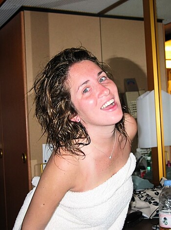 Couple at vacation - Photo 16