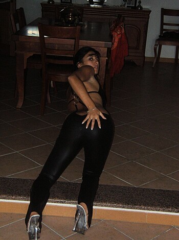 Naked and fucked bitch - Photo 42