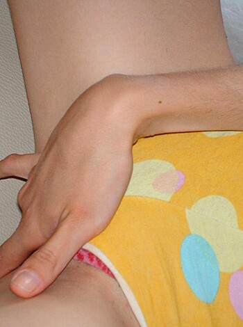 Slim girl pose at home - Photo 90