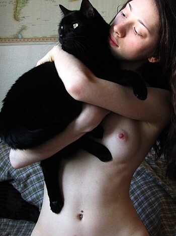 PikoTOP - Acts of girlfriend - Photo 1