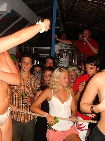 PikoTOP - Hot naked girls at party - Photo 3
