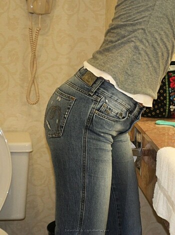 Slim wife get fucked - Photo 34