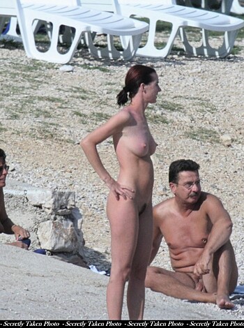 Nudists in baska ( krk / croatia ) - Photo 4