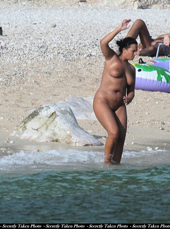 Nudists in baska ( krk / croatia ) - Photo 9