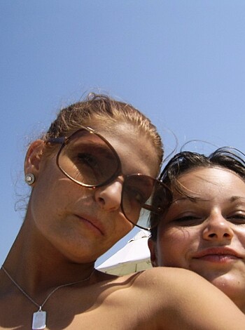 Topless vacation on the beach - Photo 27