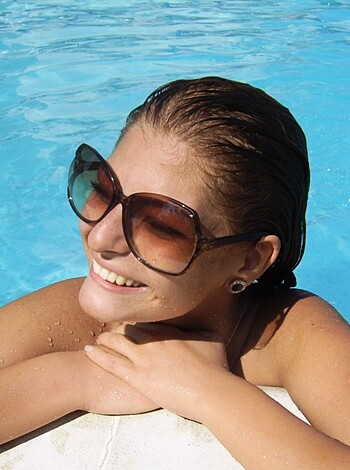 Topless vacation on the beach - Photo 56