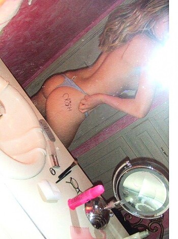Young blonde selfshots - Photo 113