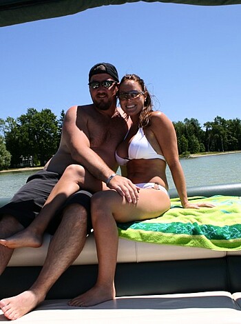 Christmas couple fun - Photo 20