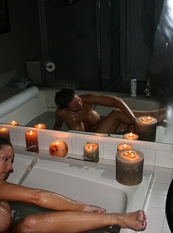 Christmas couple fun - Photo 68