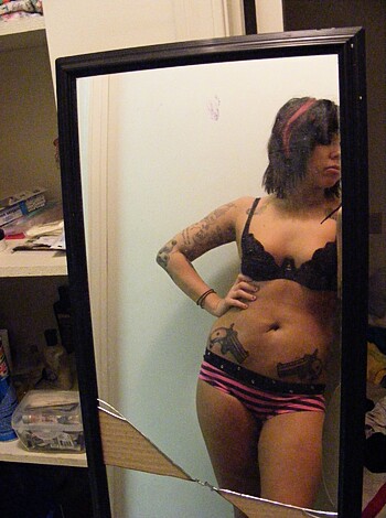 Selfshots - tatooed peacock - Photo 2
