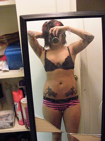 Selfshots - tatooed peacock - Photo 4